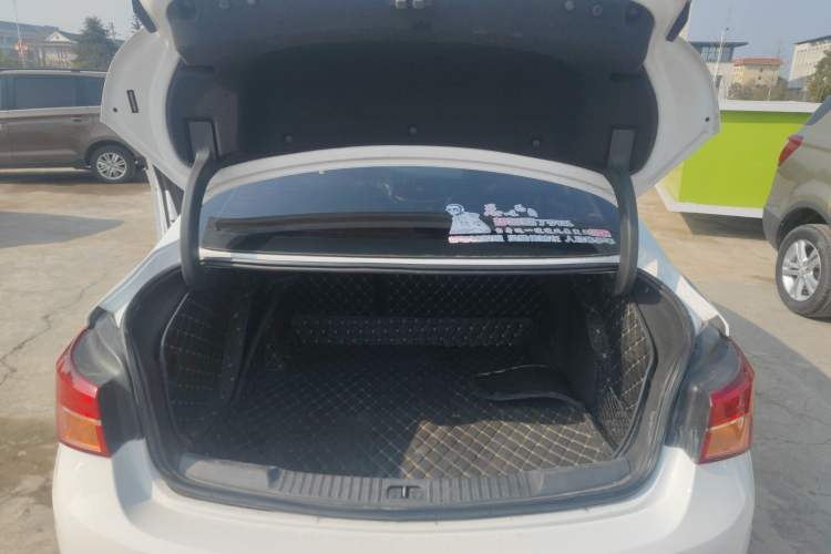 Used Buick Verano 2015 Sedan 20T Dual-Clutch Luxury Model
