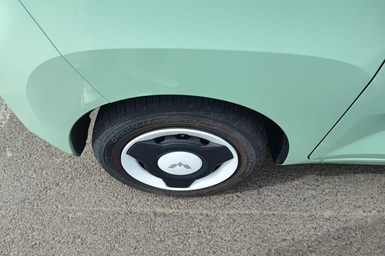 Used Wuling Hongguang MINIEV 2021 Macaron Premium Model – Lithium-NMC