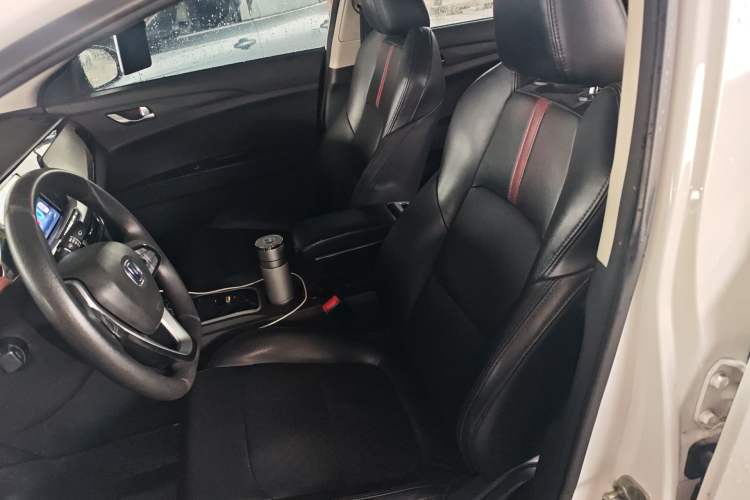 Used CHANGAN Eado New Energy 2022 EV460 Smart Ride-Hailing Edition – Lithium Iron Phosphate Left Front Seat