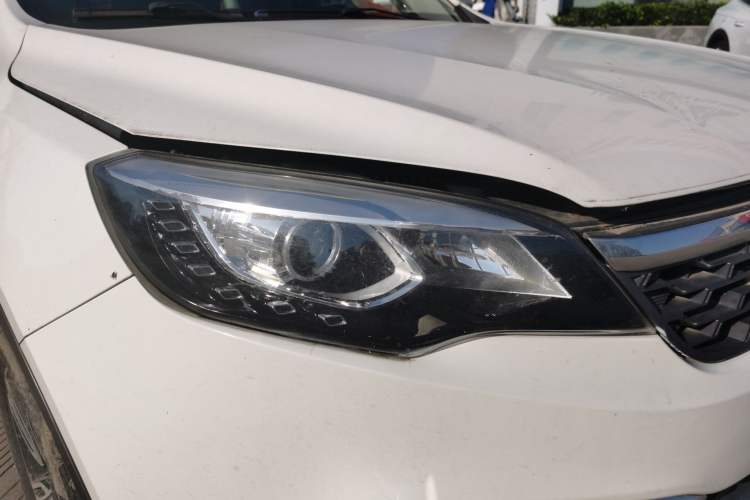 Used Leopaard CS10 2017 1.5T Manual Prestige Model
