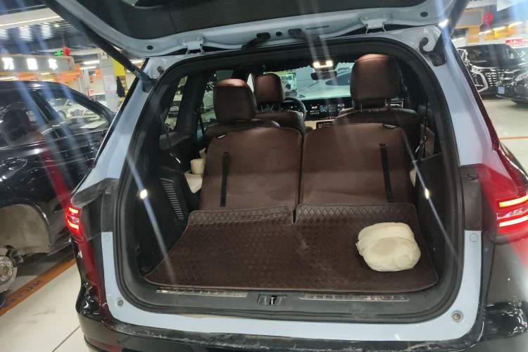 Used Li Auto ONE 2020 Extended-Range 6-Seater Version
