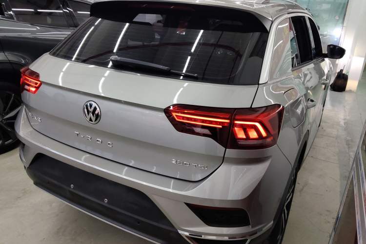 Used Volkswagen T-ROC 2020 280TSI DSG Two-Wheel-Drive Luxury Version
