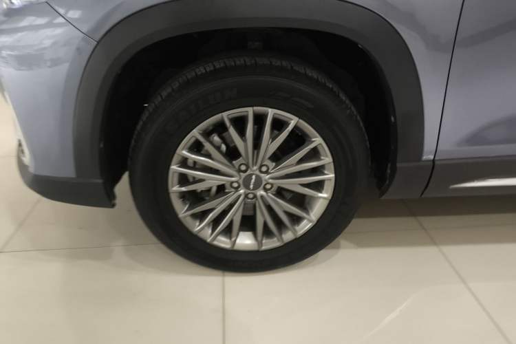 Used JETOUR X90 PLUS 2023 1.5T Manual Biyuan 5-Seater
