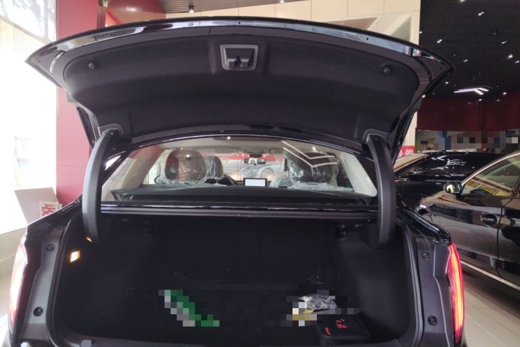 Used Hongqi E-QM5 2025 500km Range Commuter Version