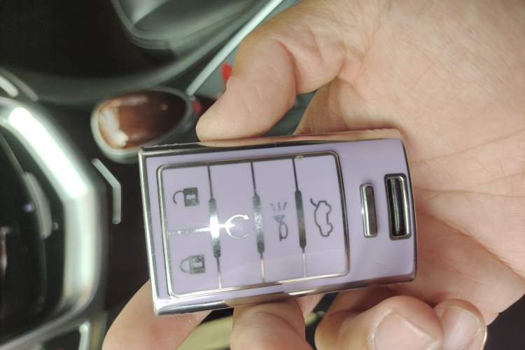 Used Cadillac SRX 2014 3.0L Elite Model
