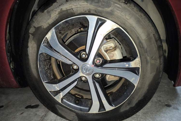 Used Nissan Tiida 2016 1.6L CVT Smart Drive Edition
