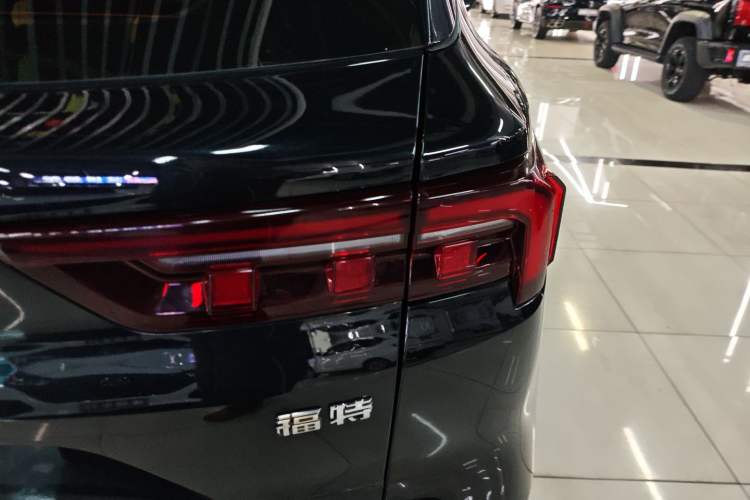 Used Ford Equator Sport 2023 EcoBoost 170 Elite Model Right Rear Taillight