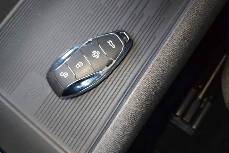 Used Hongqi EH7 2024 690 Pro Glory Edition