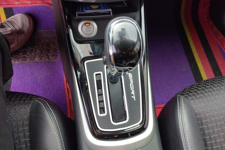 Used Nissan Tiida 2020 1.6L CVT Smart Drive Edition Gear Lever