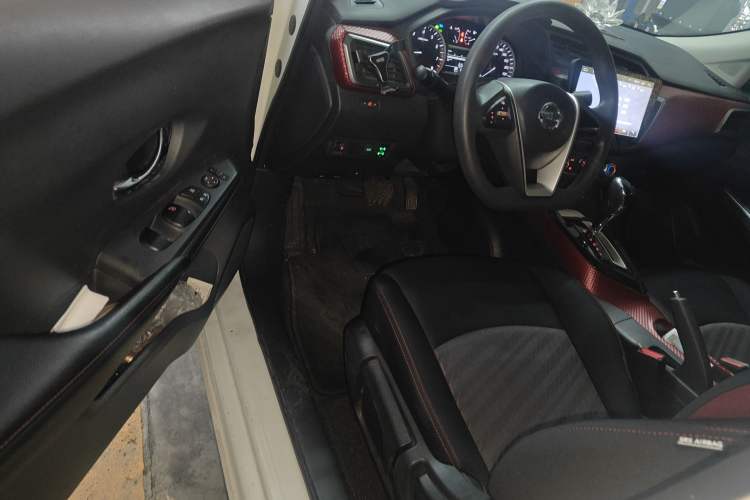 Used Nissan Lannia 2016 1.6L CVT Cool Edition
