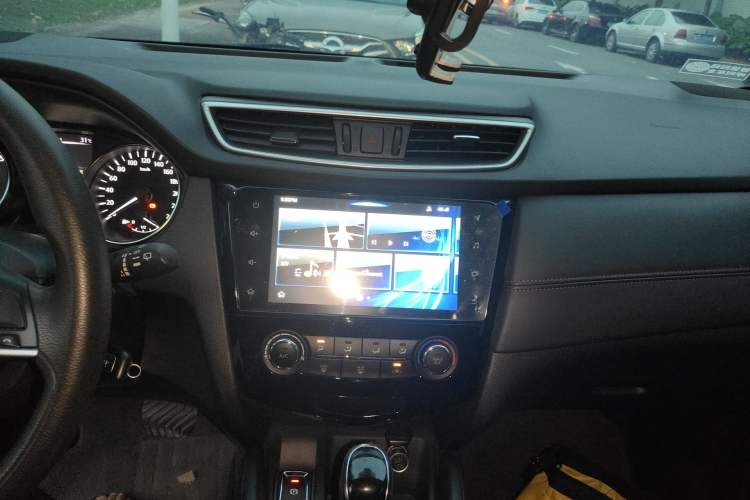 Used Nissan Qashqai 2019 2.0L CVT Smart Enjoyment Version