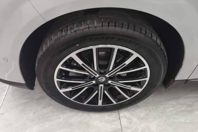 Used Leapmotor B10 2025 510 Joyful Edition Exterior 4