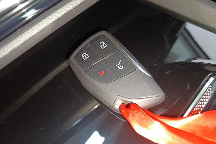 Used Buick Envision 2025 Encore Plus 28T Two-Wheel-Drive Platinum Edition