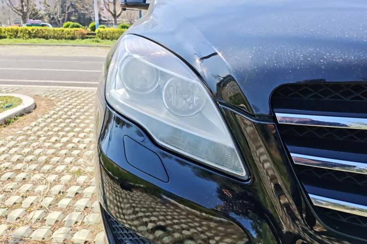 Used Mercedes-Benz R-Class 2010 R 350 L 4MATIC Right Front Headlight