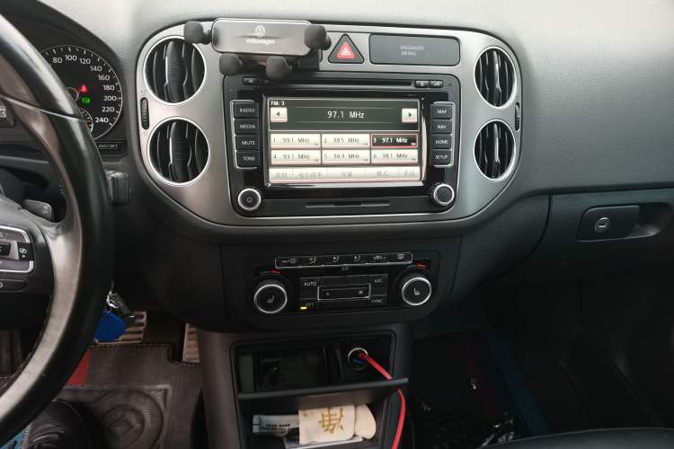 Used Volkswagen Golf 2011 1.4TSI Cross Golf
