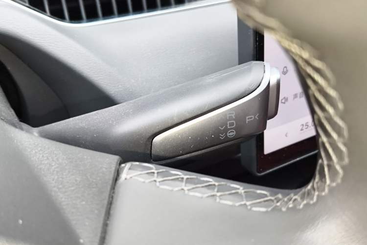 Used XPeng MONA M03 2024 620 with Ultra-Long Range