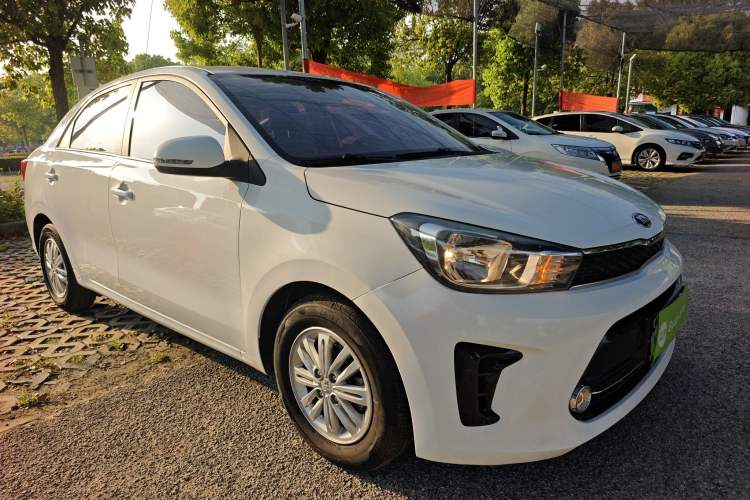 Used Kia Pegas 2019 1.4L Automatic Value Edition National VI Standard Front Right 45 Deg