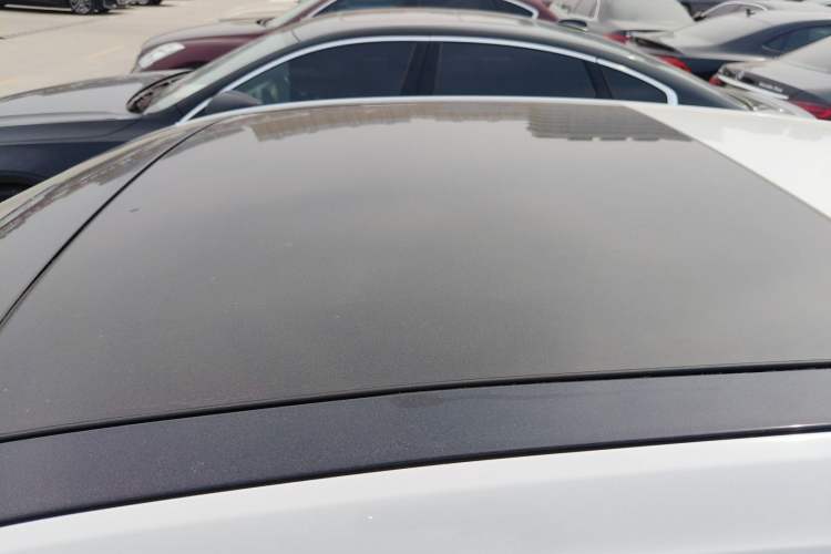 Used Volkswagen Golf 2015 1.4TSI Automatic Luxury Model Roof