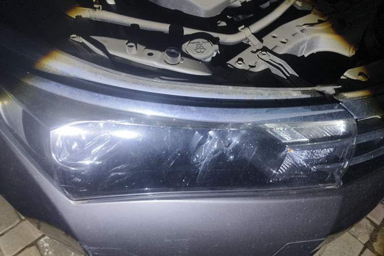 Used Toyota Corolla 2014 1.6L CVT GL Right Front Headlight