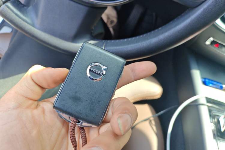 Used Volvo S60 2022 B4 Zhiyuan Luxury Edition
