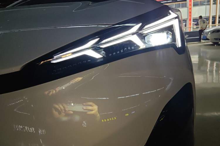 Used ARCFOX Alpha T5 2025 520 MAX