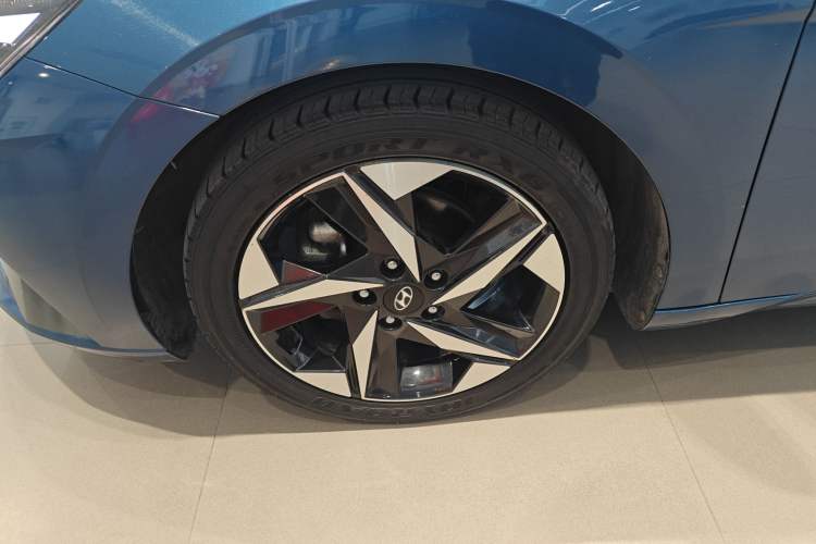 Used Hyundai Elantra 2021 1.5L CVT GLX Elite Edition
