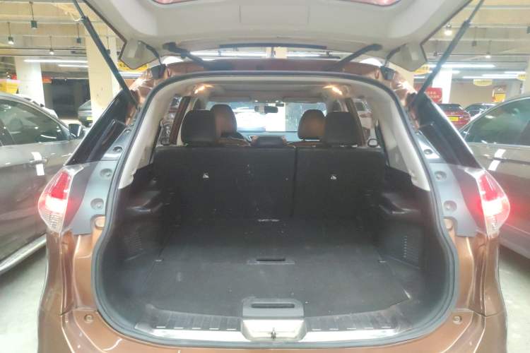 Used Nissan X-Trail 2014 2.0L CVT Comfort Edition 2WD
