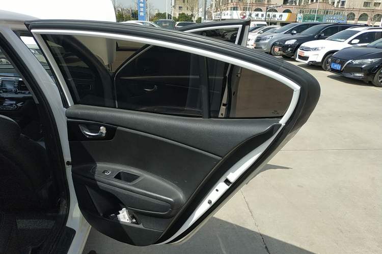 Used Kia K4 2015 1.8L Automatic GLS Special
