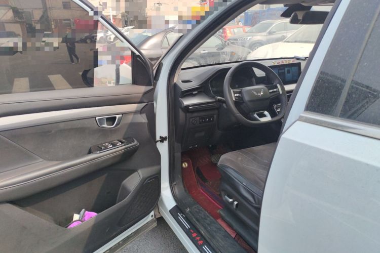 Used Wuling Asta 2022 2.0L DHT Electric-Speed Version Driver Seat