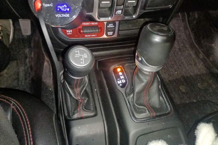 Used Jeep Wrangler 2021 2.0T Robin Hood Four-Door Edition