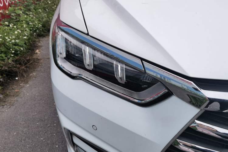 Used BYD Song Pro 2019 1.5T Automatic Elite Edition
