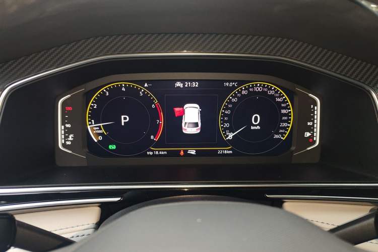 Used Volkswagen Tiguan L 2022 330TSI Automatic Two-Wheel Drive R-Line Enhanced Edition