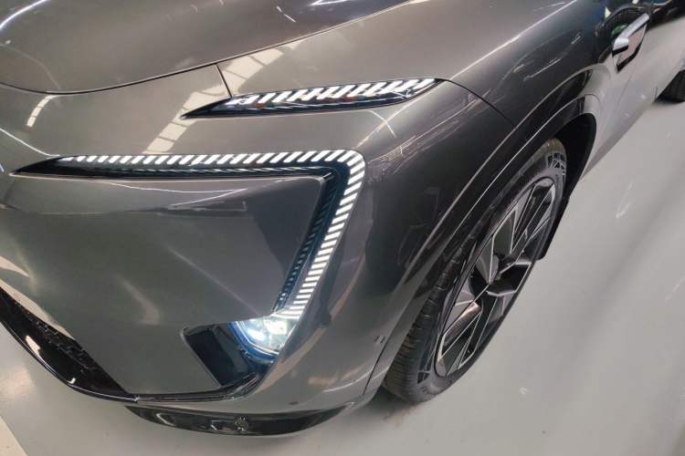 Used Avatr 11 2025 Ultra Extended-Range Edition