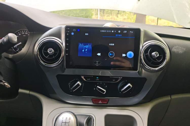 Used JAC Refine M3 2015 Maker Edition 1.6L Luxury Version