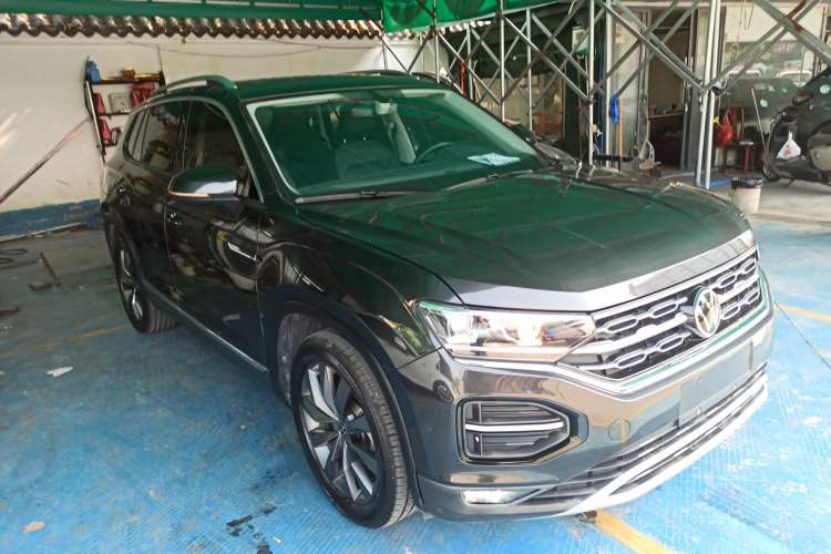 Used Volkswagen Tayron 2021 330TSI Two-Wheel-Drive 3rd Anniversary Limited Edition
