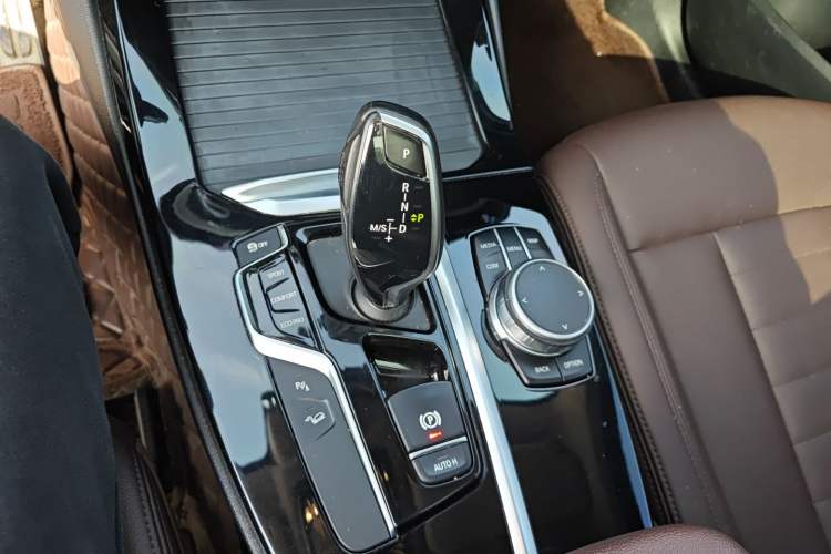 Used BMW X3 2018 xDrive25i M Sport Package China VI Gear Lever