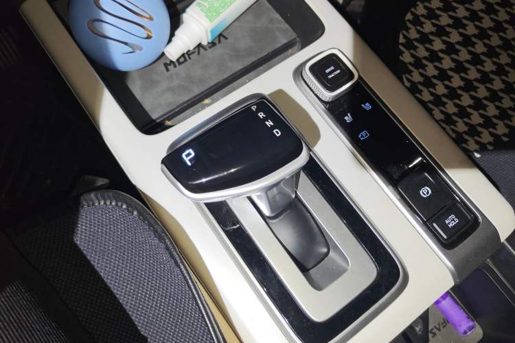 Used Hyundai ix35 2023 Musso 2.0L Deluxe Edition DLX
