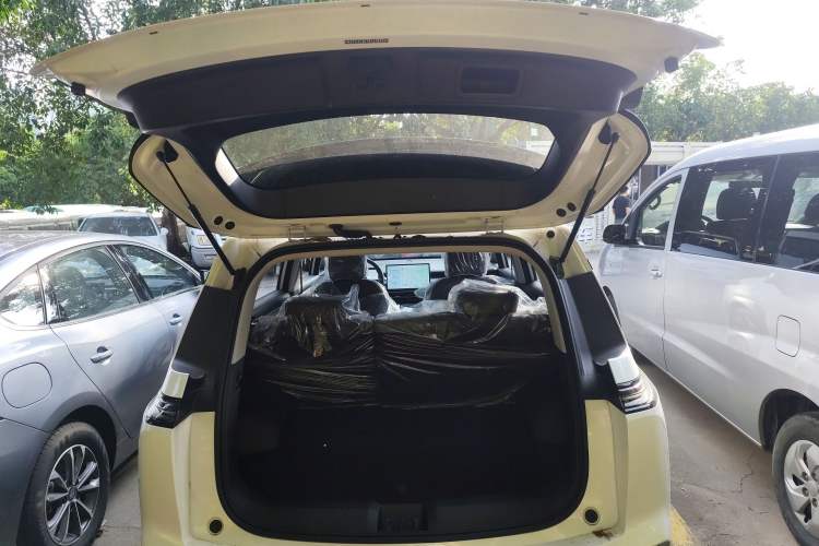 Used AION Y 2023 Plus 510 Enjoy Edition