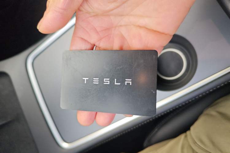 Used Tesla Model Y 2021 Long-Range All-Wheel-Drive Version