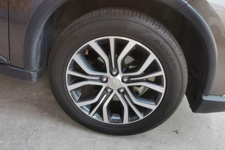 Used Mitsubishi Outlander 2016 2.4L 4x4 Elite Edition 5 Seats
