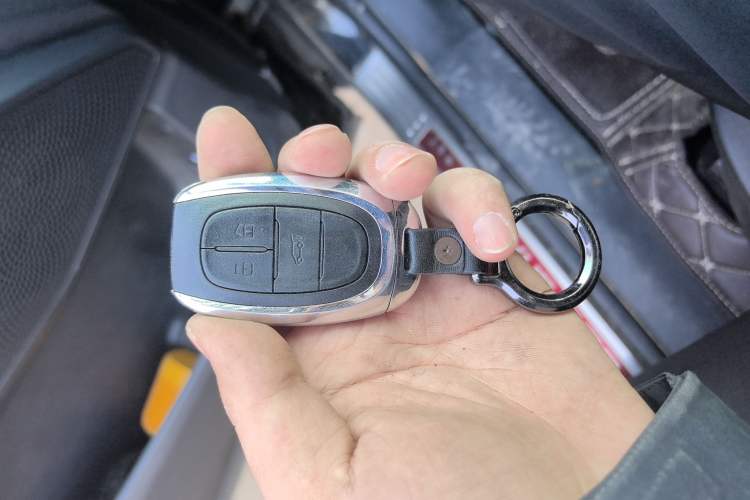 Used SAIC MAXUS G50 2019 1.5T First Edition Automatic Luxury Version 6 Seats