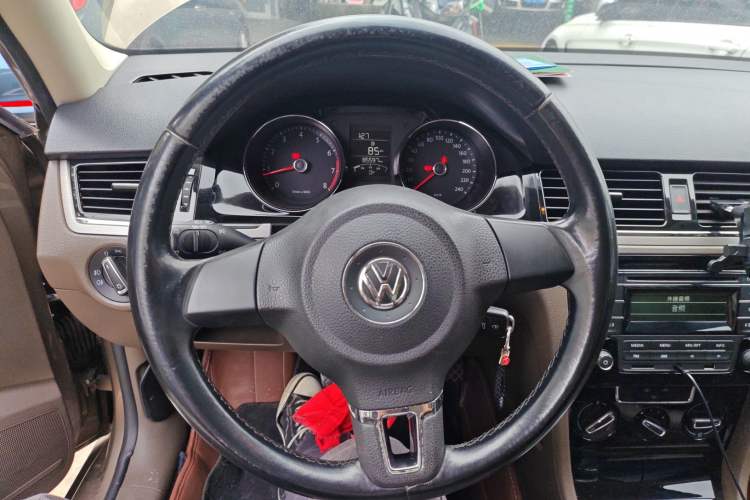 Used Volkswagen Bora 2013 1.6L Manual Comfort Model
