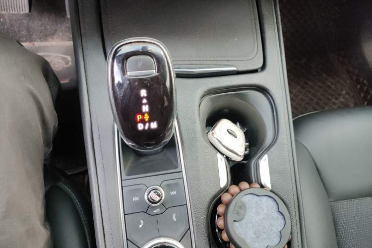 Used Cadillac XT4 2021 28T Two-Wheel Drive Tech Edition