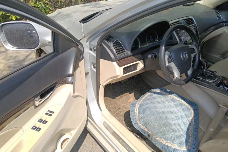 Used CHANGAN Raeton 2013 1.8T Automatic Prestige Model China IV Standard