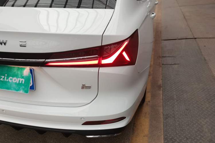 Used Roewe i5 2023 1.5L CVT Luxury Edition