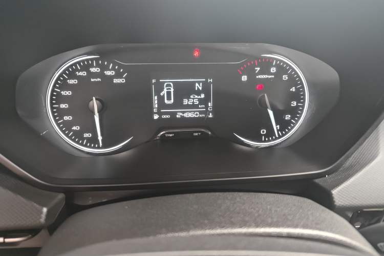 Used Wuling Alvez 2022 1.5L Manual Free-Style Model