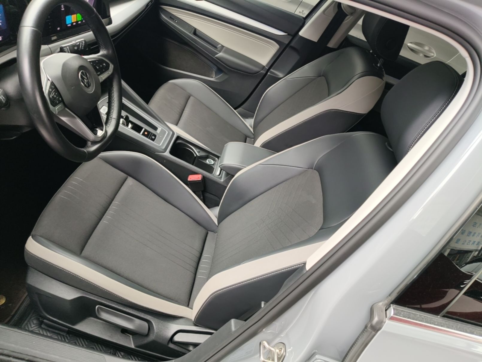 Interior delantero