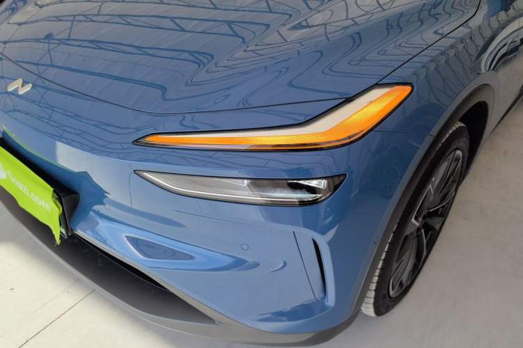 Used ONVO L60 2024 60 kWh Rear-Drive Version
