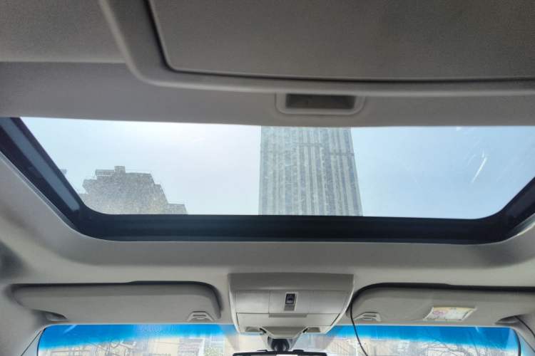 Used Fiat Freemont 2013 2.4L Luxury Navigation Edition
