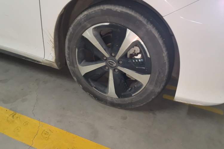 Used GAC Group Toyota iA5 2021 Leading Edition Right Front Wheel Hub